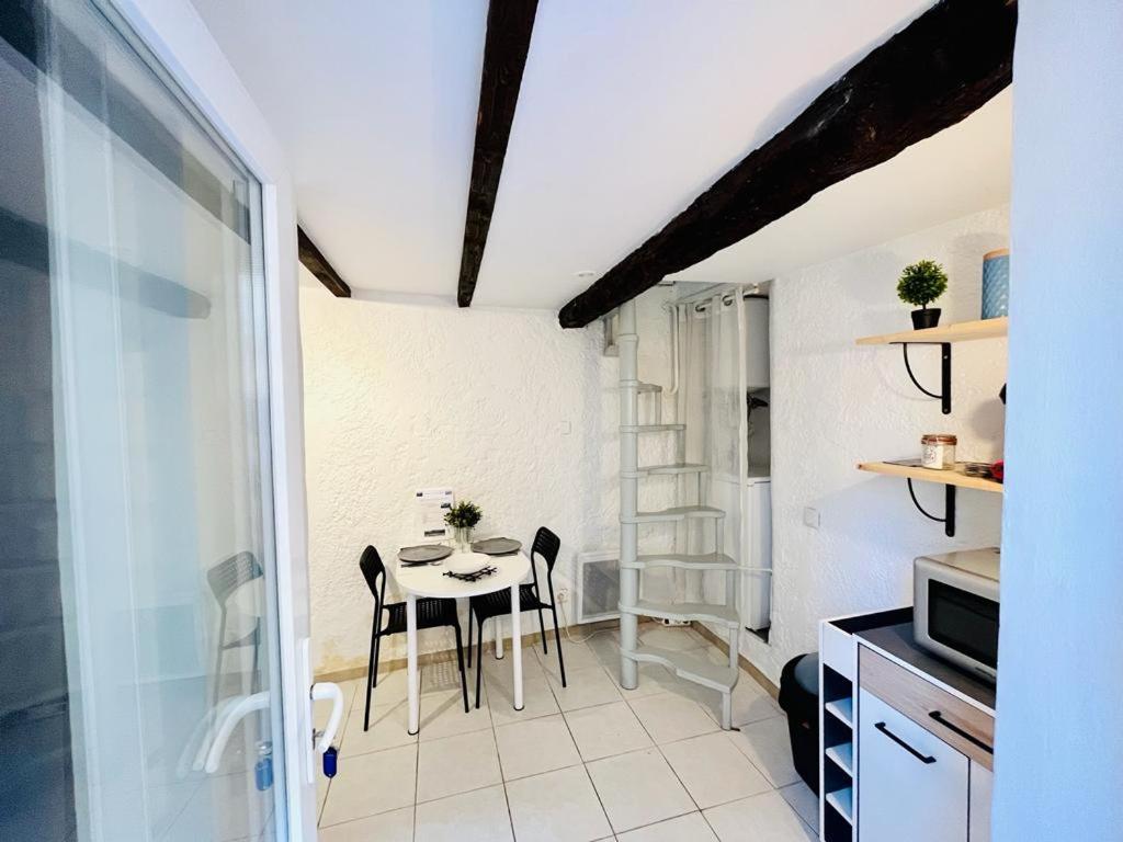 Studio En Duplex La Roquebrussanne Esterno foto